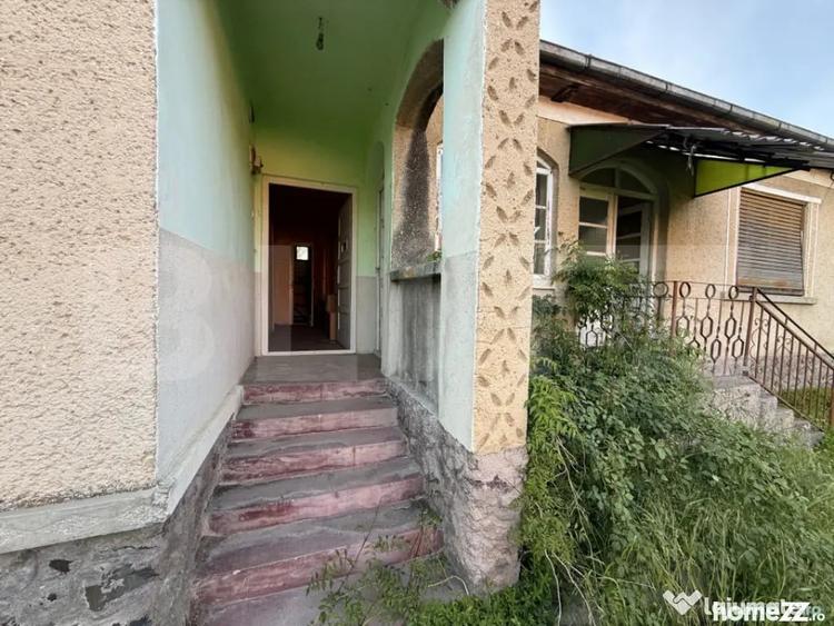 Casa cu 3 camere, 120 mp, teren 2.500 mp, zona Oar (Vetis) - 1