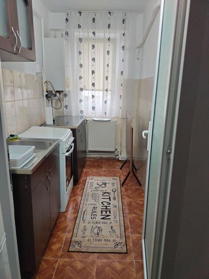 Apartament cu 2 camere în Viziru 3