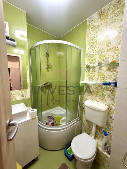 Apartament cu 4 camere decomandat, mobilat în Plopilor
