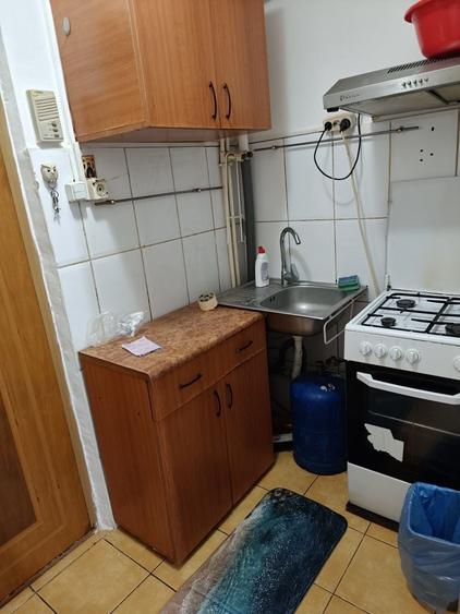 Garsonieră decomandată în Energia