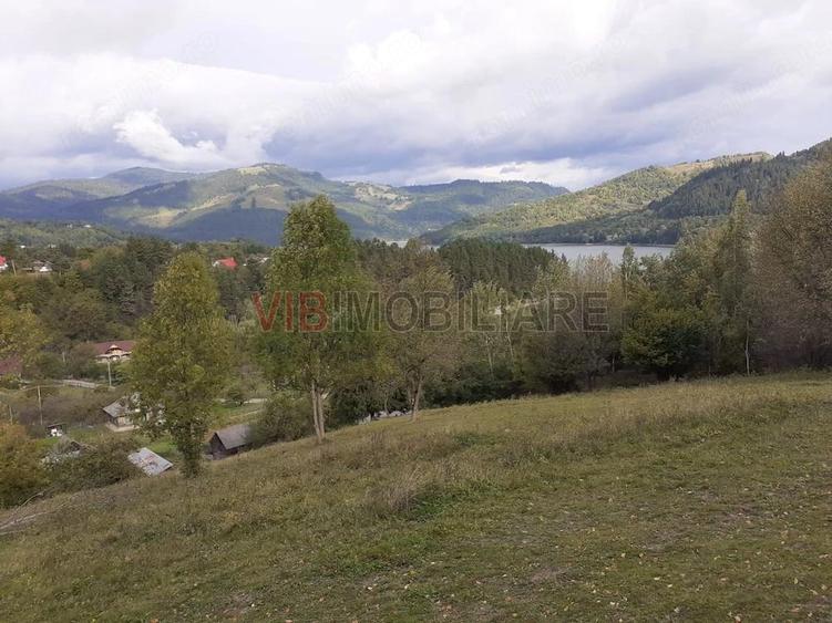 Teren de 14000 mp, în Ceahlău