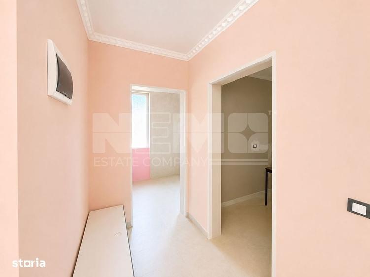 Casă cu 4 camere decomandat în Central
