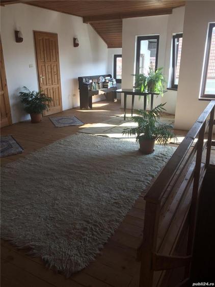 Casă cu 4 camere în Ciugud