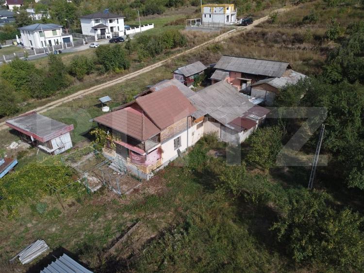 Casă individuală cu 3 camere cu Canalizare în Viforâta