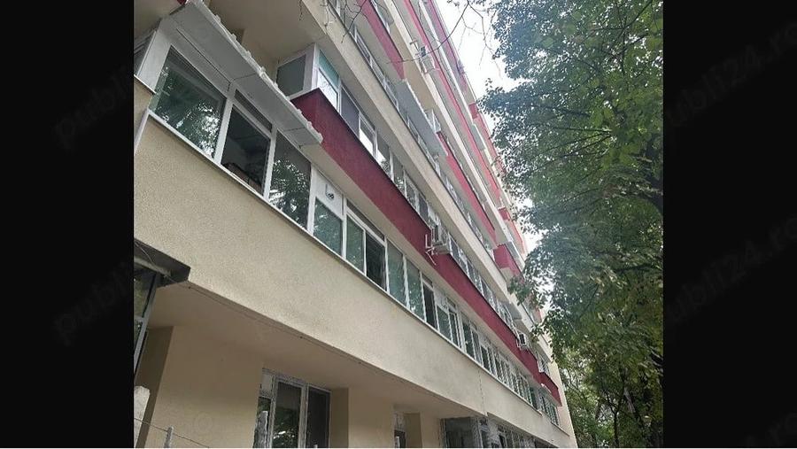 Apartament cu 2 camere semidecomandat în Berceni
