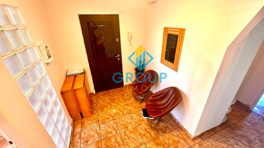 Apartament 3 camere decomandate 70 mp etaj 2 Strada 9 Mai Bacau - 4