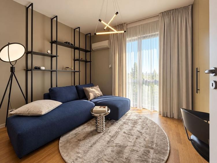 Apartament cu 3 camere decomandat, mobilat în Ultracentral