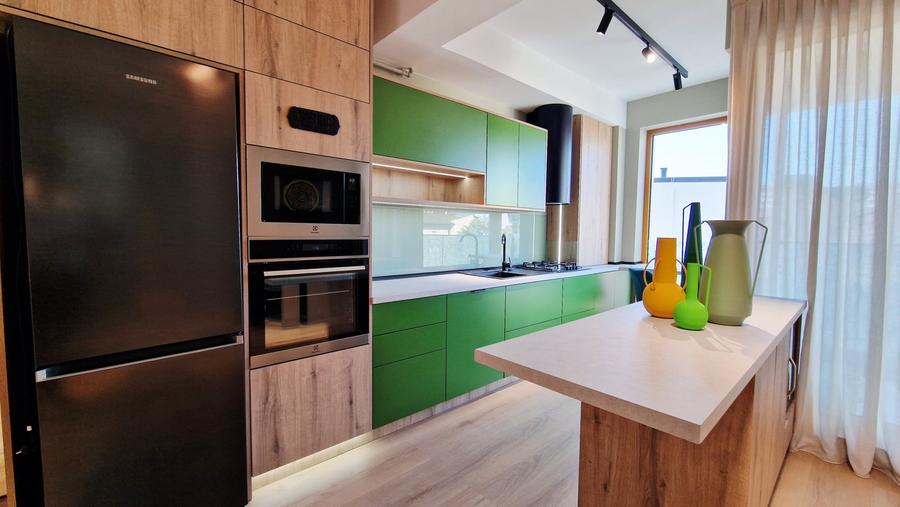 Apartament cu 3 camere decomandat, mobilat în Domenii