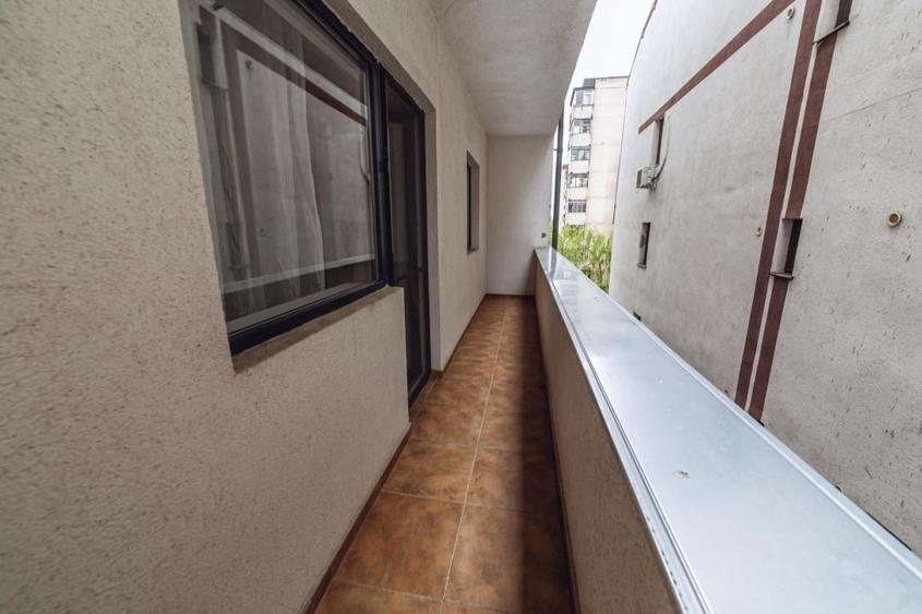 Apartament cu 2 camere semidecomandat în Sebastian