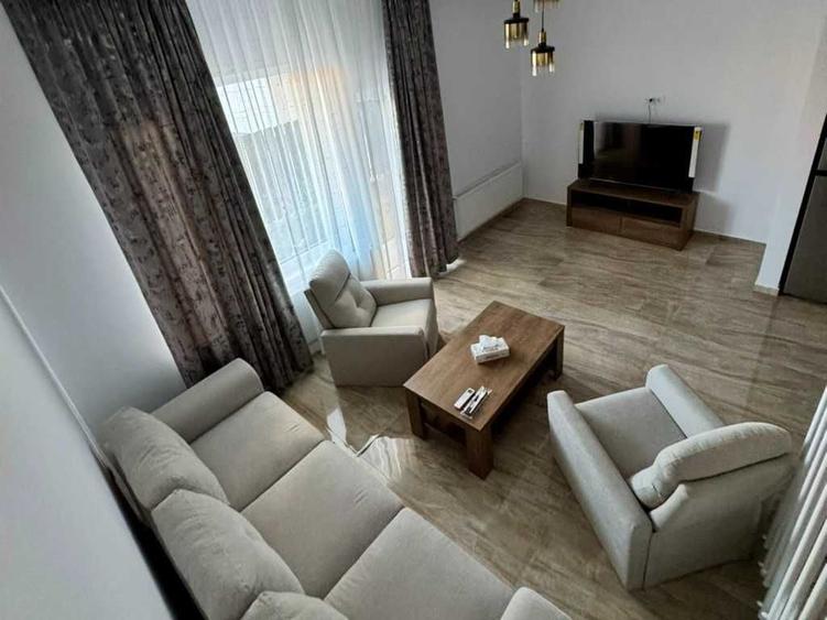 Casă cu 3 camere în Fundeni