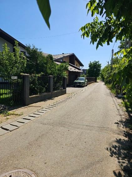 Casă individuală cu 5 camere cu Canalizare în Mărăcineni