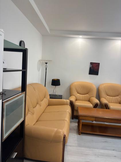 Apartament cu 2 camere decomandat în Nerva Traian