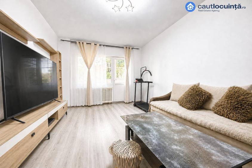 Apartament cu 3 camere în Drumul Taberei