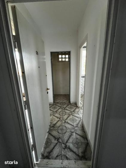 Apartament cu 2 camere semidecomandat în 1 Mai