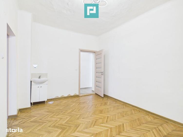 Spațiu comercial, de 74 mp, în Complex Studențesc