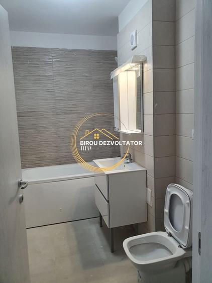 Mutare Rapida Parcare bonus 12 minute de metrou Bloc boutique Modern - 6