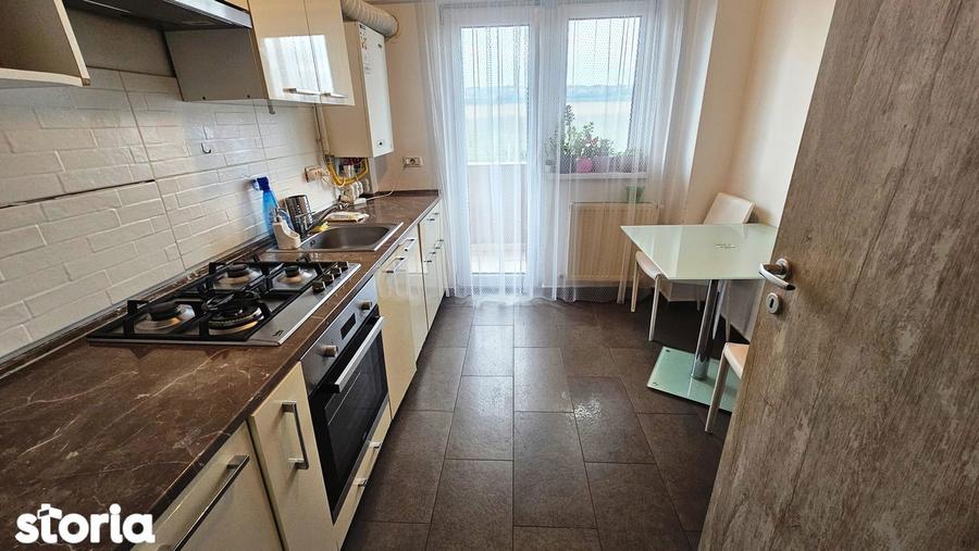 Apartament cu 2 camere decomandat în Nicolina