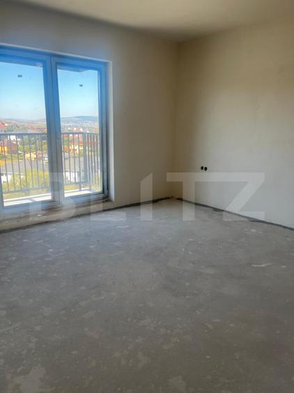 Duplex cu 5 camere cu Canalizare în Dezmir