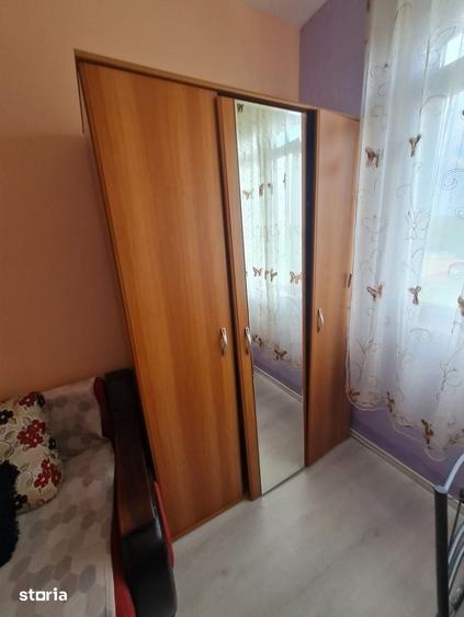 Apartament cu 2 camere în Podu Roș