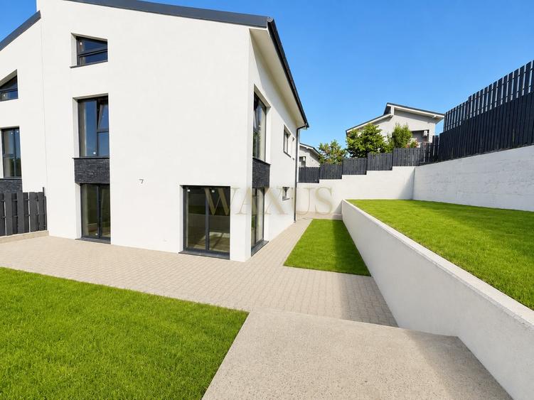 Duplex cu 4 camere cu Canalizare în Dezmir