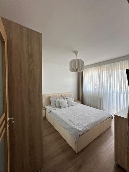 Apartament cu 3 camere decomandat în Dacia