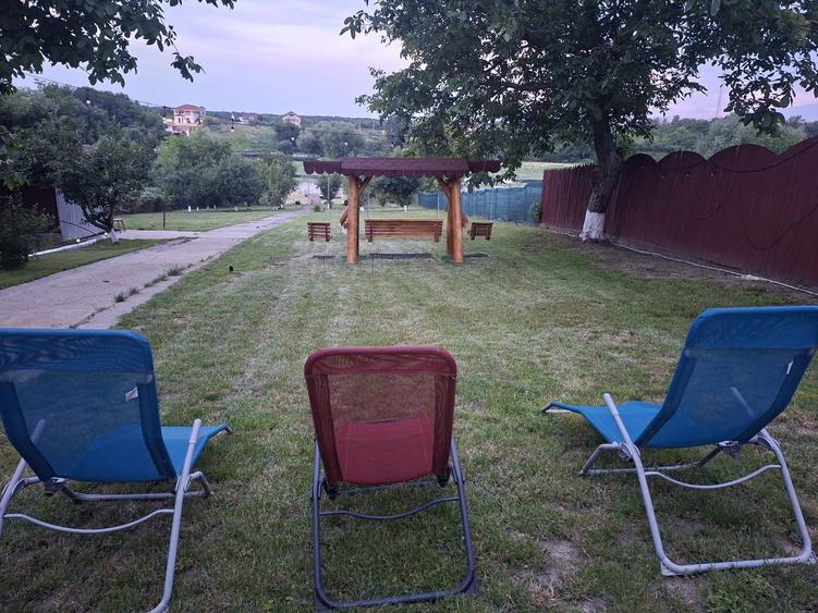 Casă cu 4 camere în Exterior Vest