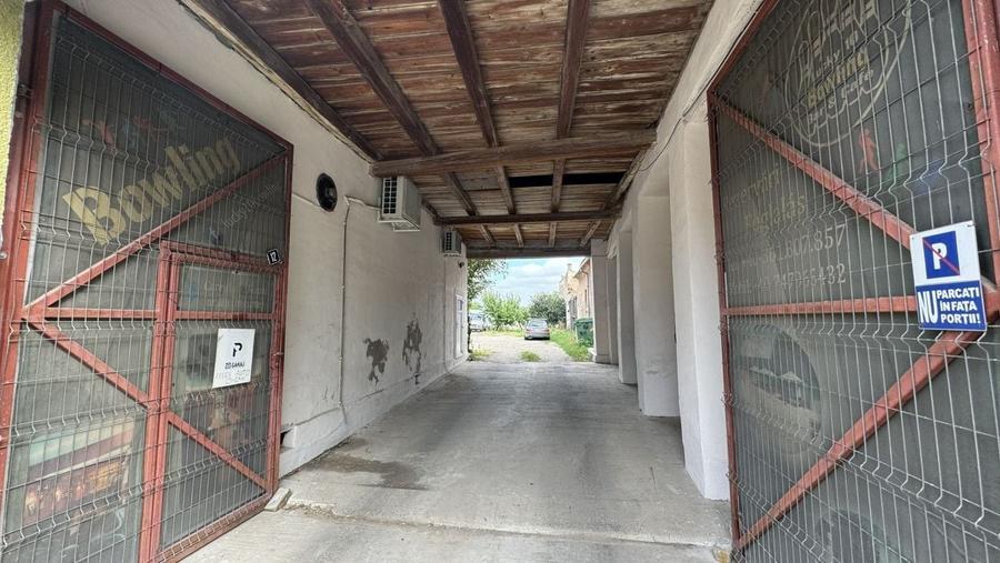 Spațiu comercial, de 80 mp, în Central