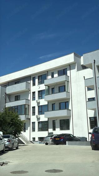 Apartament cu 2 camere decomandat în Exterior Vest