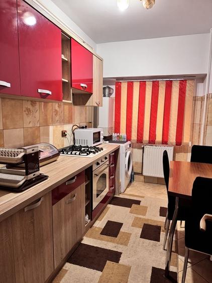 Apartament cu 2 camere decomandat în Ultracentral