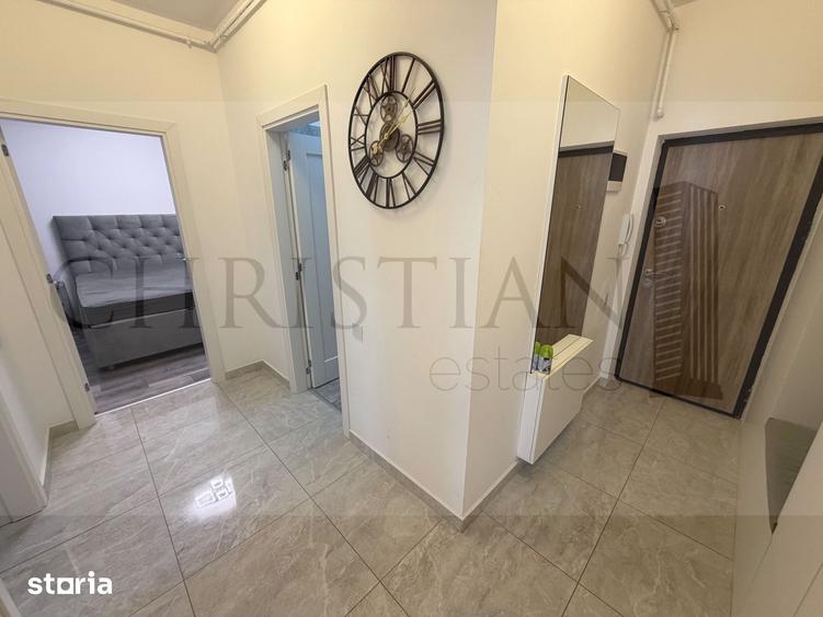Apartament cu 2 camere decomandat în Valea Oltului