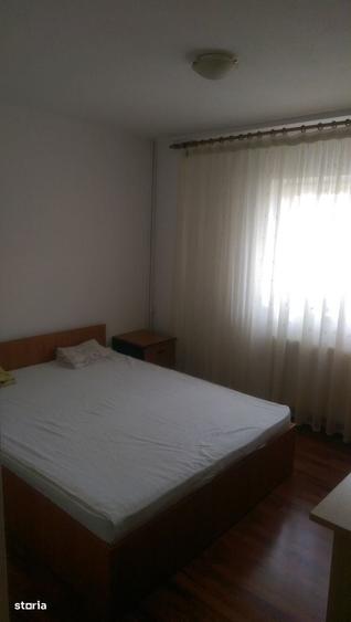 Apartament cu 3 camere în Rahova