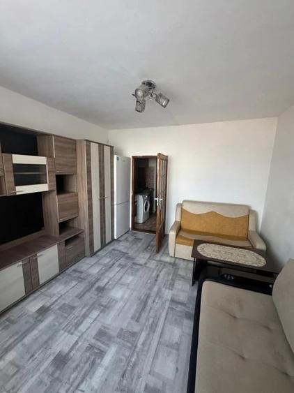 Camera de camin cu baie proprie - 5