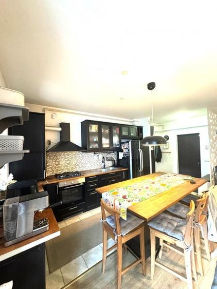 Apartament cu 4 camere decomandat, mobilat în Bragadiru