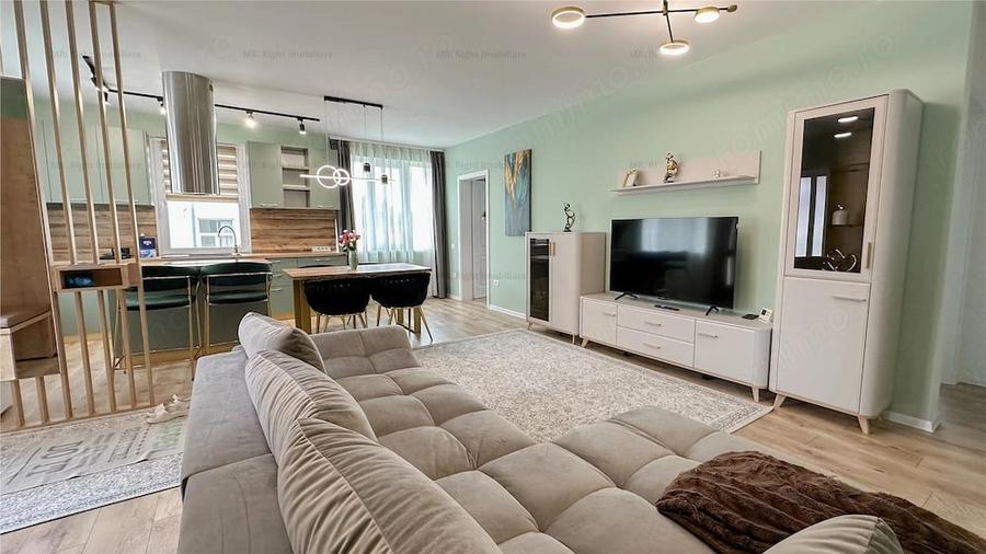 Apartament cu 4 camere în Central