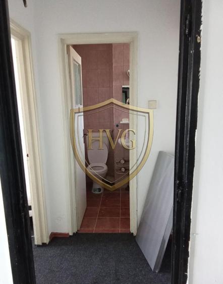 Apartament cu 2 camere semidecomandat, mobilat în Titan