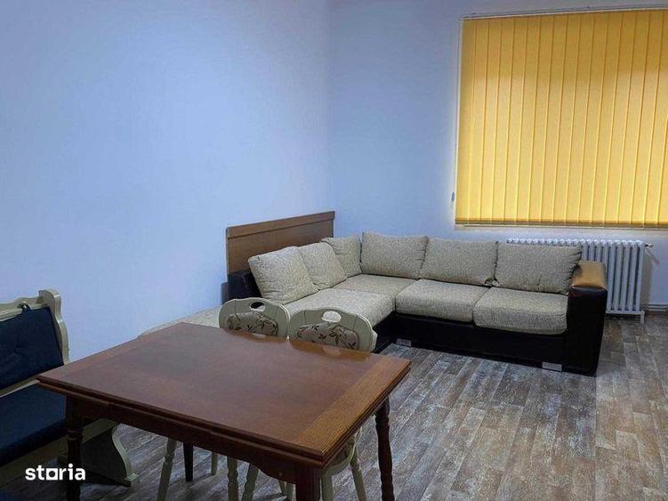 Inchiriez casa doua camere bucatarie baie str Dambovita - 3