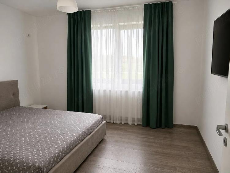 Casă cu 5 camere cu Teren 200 Mp în Central