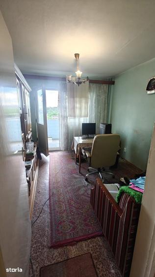 Apartament 2 camere, decomandat, etaj intermediar, Malul Somesului - 1