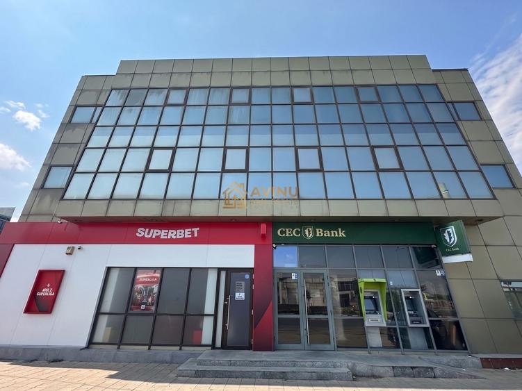 Spațiu comercial, de 200 mp, în Central