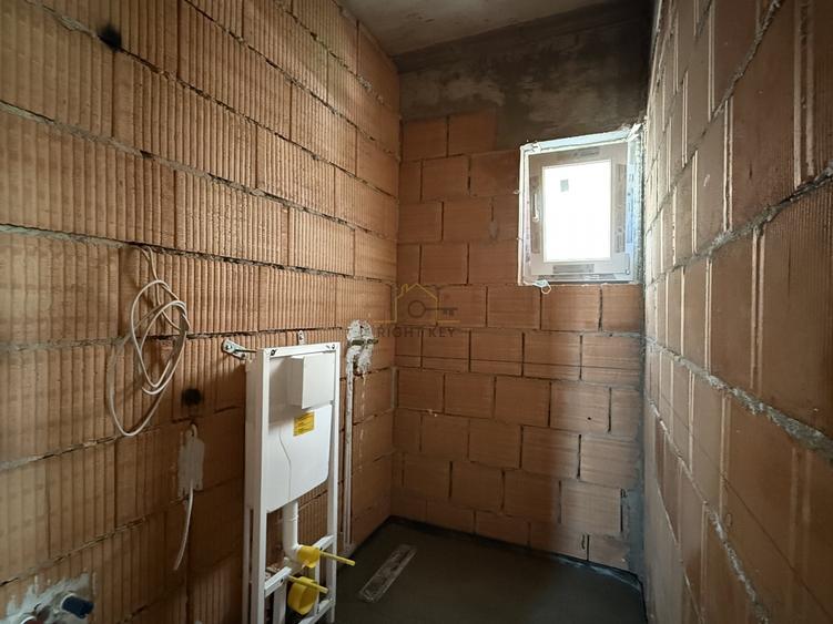 Casă individuală cu 5 camere cu Teren 300 Mp în Ciorogârla