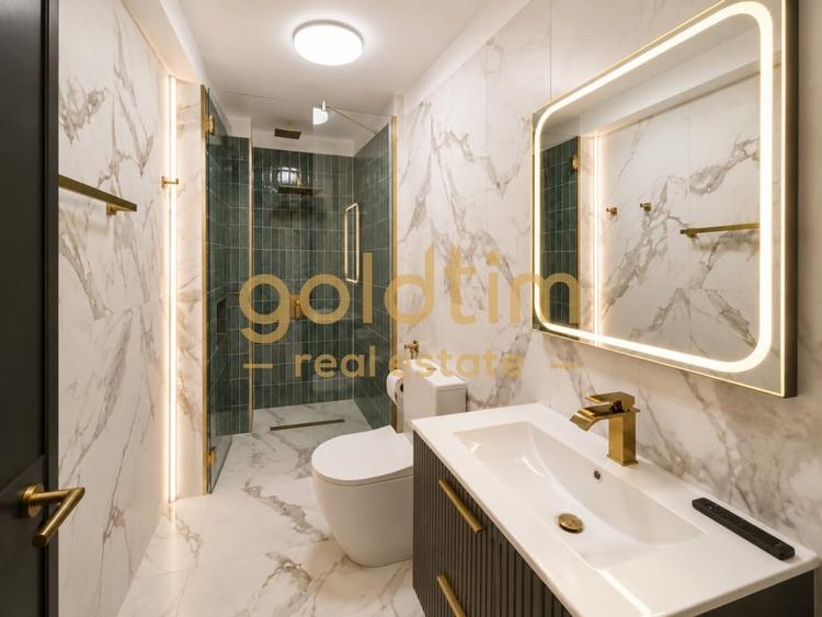 Duplex cu 5 camere cu Canalizare în Iancu Nicolae