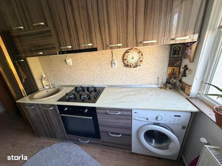 Apartament cu 2 camere în Viziru 2