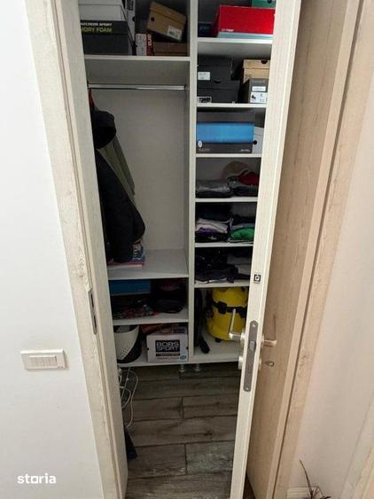 Apartament cu 3 camere decomandat în Văcăresti