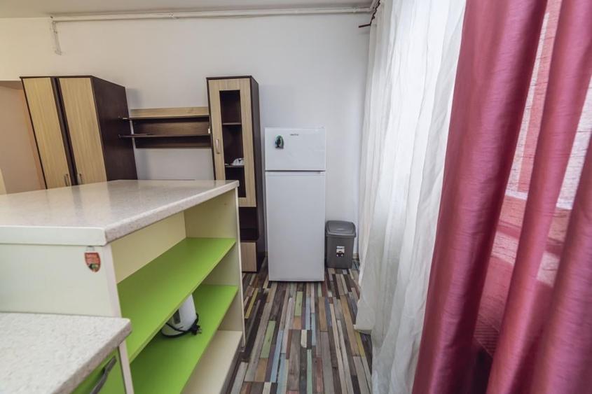 Apartament cu 2 camere semidecomandat în Sebastian