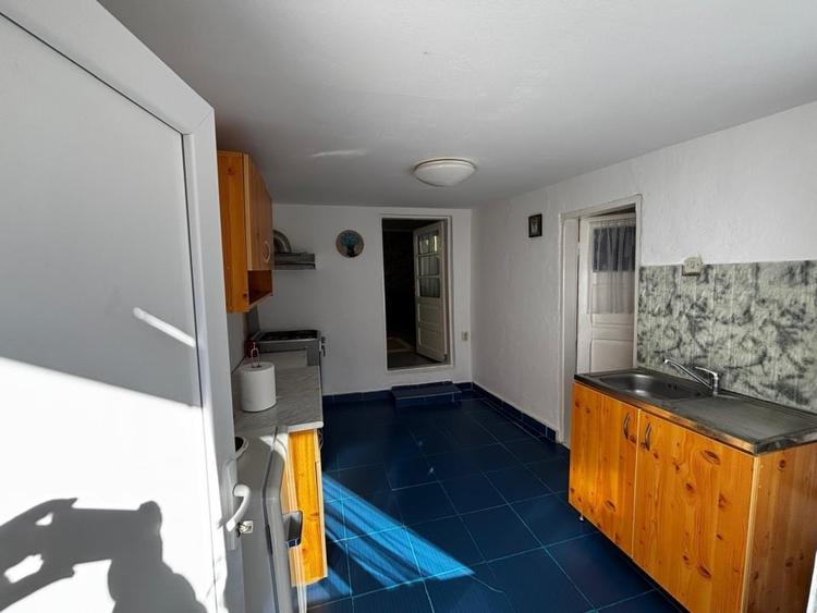 Casă individuală cu 4 camere cu Canalizare în Zamora