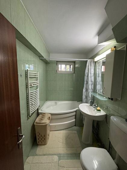 Apartament cu 2 camere în Tudor Vladimirescu