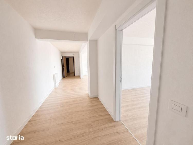 Apartament cu 3 camere în Sud