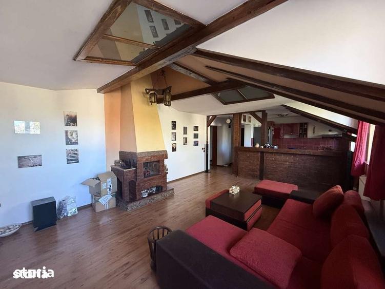 Apartament cu 3 camere decomandat în Exterior Vest