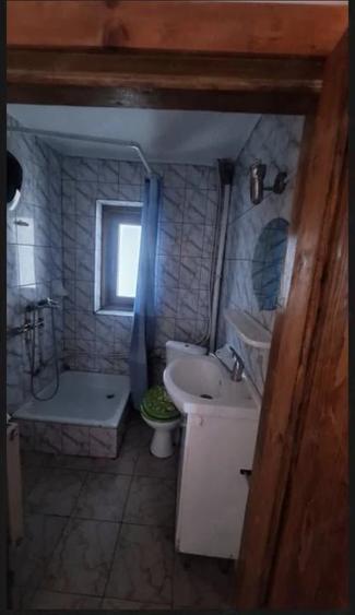 Casă cu Teren 124 Mp în Rucăr