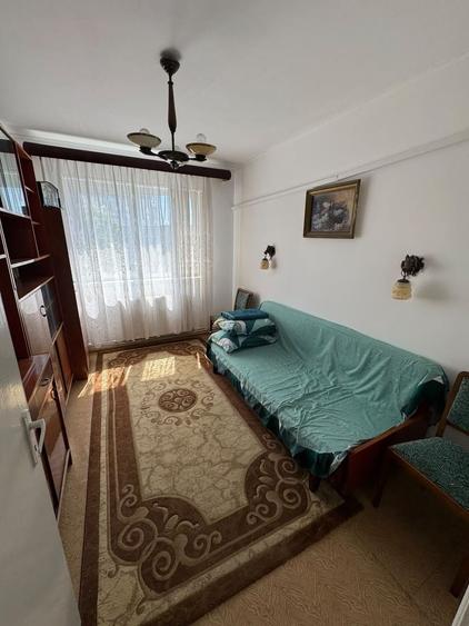 Apartament cu 3 camere decomandat în Tomis Nord